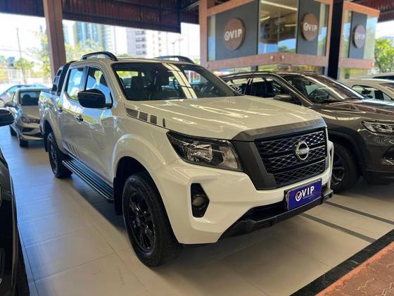 NISSAN FRONTIER 2.3 16V TURBO DIESEL ATTACK CD 4X4 AUTOMÁTICO NISSAN FRONTIER 2.3 16V TURBO DIESEL ATTACK CD 4X4 AUTOMÁTICO